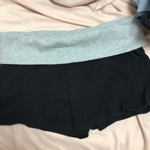 Juniors yoga shorts